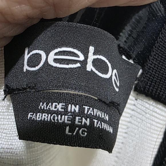 bebe Black and White Logo Apparel Tag - Picture 3 of 3
